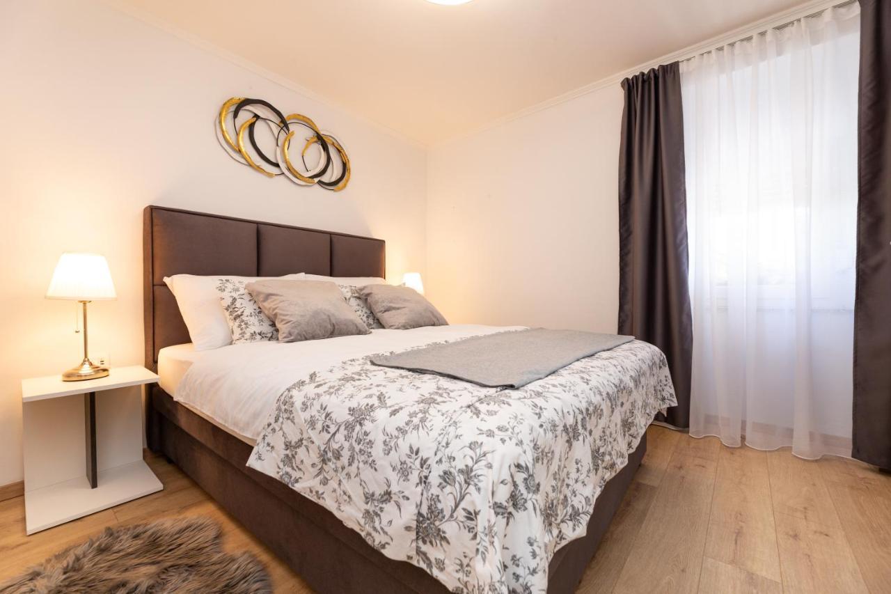 Appartement Miko *